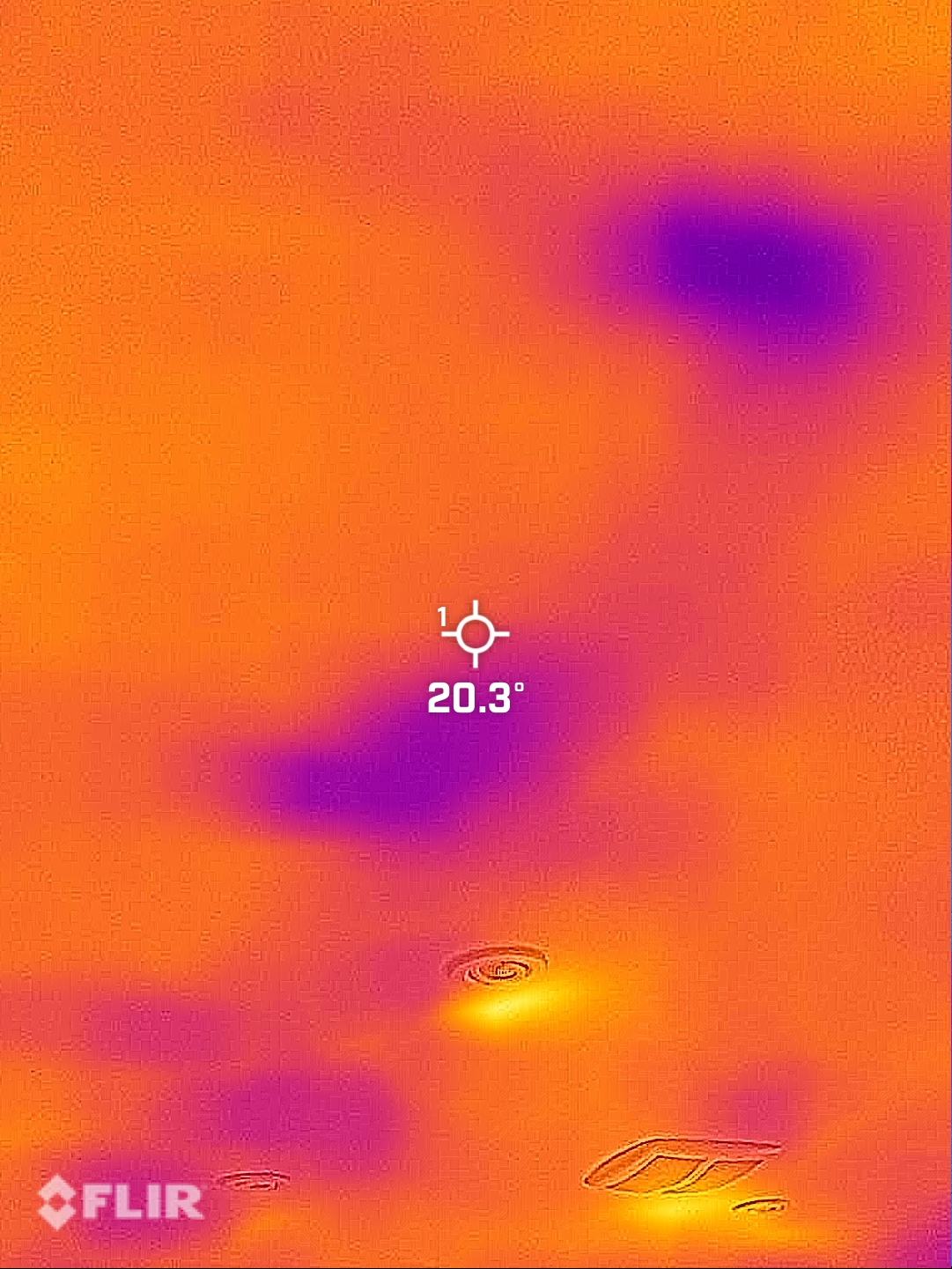 Thermal imaging showing insulation gaps